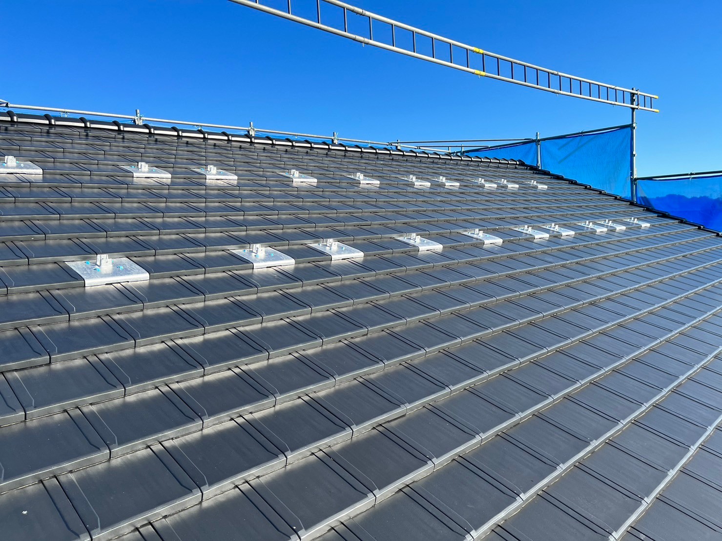 平板屋根支持瓦